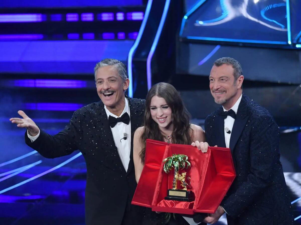 Sanremo, ascolti record per la serata finale con 14 mln e 74.1% share -