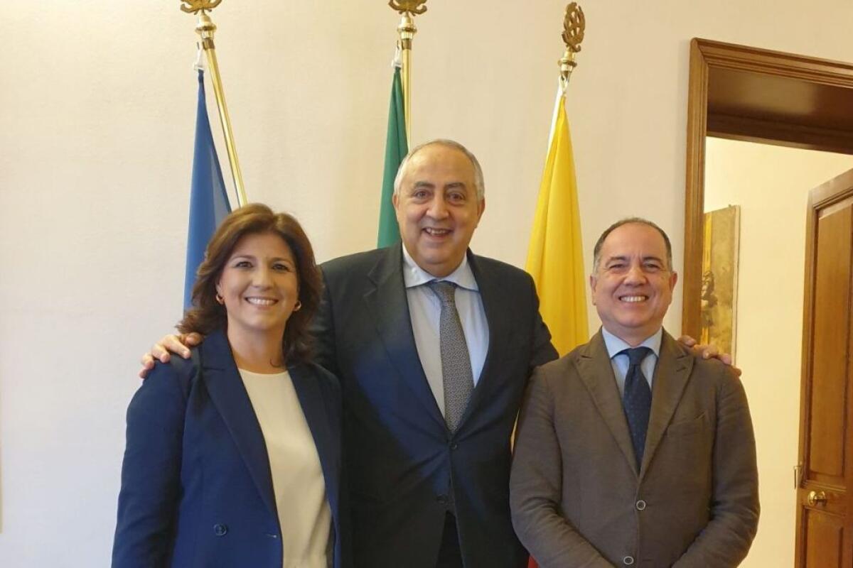 Alaimo entra in giunta a Palermo al posto di Varchi, Cannella vicesindaco - 