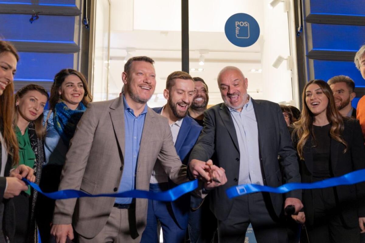 myPOS arriva a Napoli con un nuovo showroom e viaggia in taxi - 