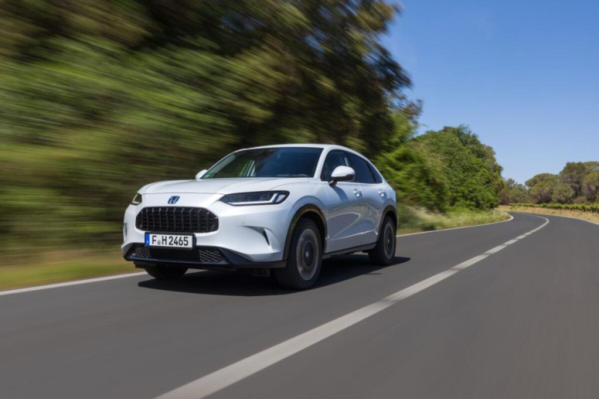 Honda ZR-V, sportività e grinta per il nuovo Suv medio ibrido - 