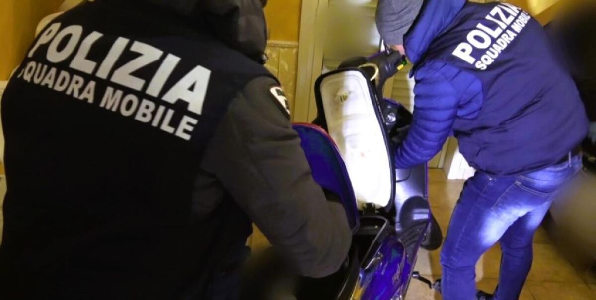 Droga ed estorsioni a Caltanissetta, 10 arresti - 