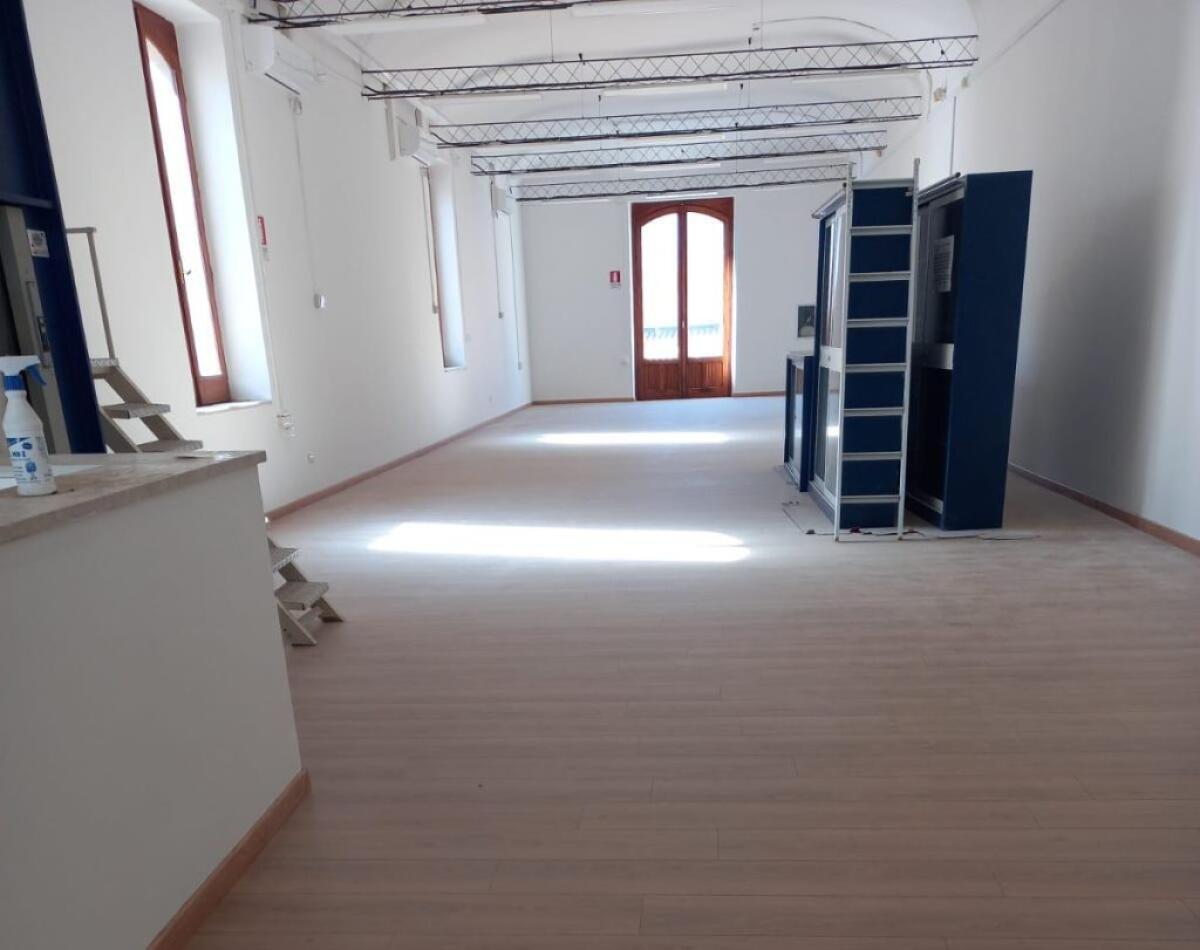 Lavori completati nella biblioteca comunale: "A breve anche il centro per anziani di via Siragusa" - 