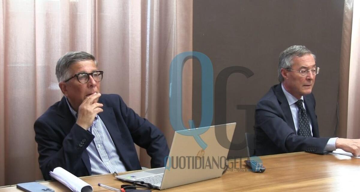 "Chi invoca la discontinuità ha governato con me", Greco: "Mpa? Sintonia amministrativa" - L'assessore Mpa Costa e il sindaco Greco