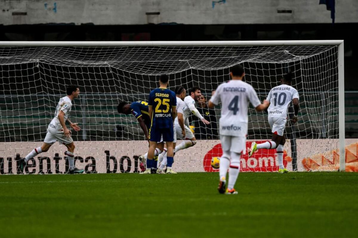 Il Milan passa al Bentegodi e rafforza il secondo posto - 