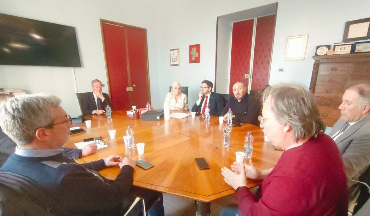 Servizio rifiuti, riunione con Impianti: misure di miglioramento e i pagamenti chiesti dalla società - 