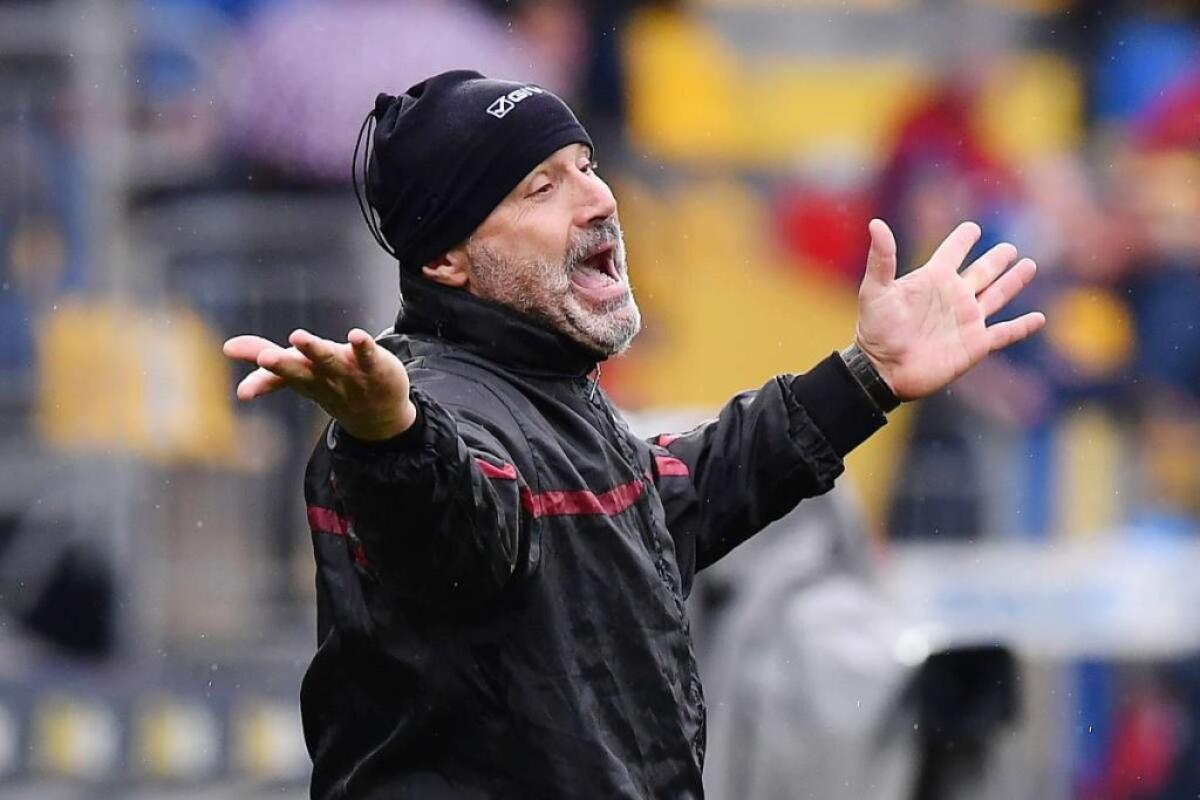 Ufficiale l’esonero di Liverani, Salernitana a Colantuono -