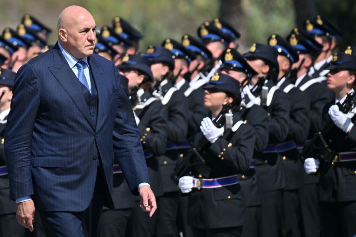 Crosetto “Dobbiamo fare di più per la difesa, ce lo chiedono i tempi” -