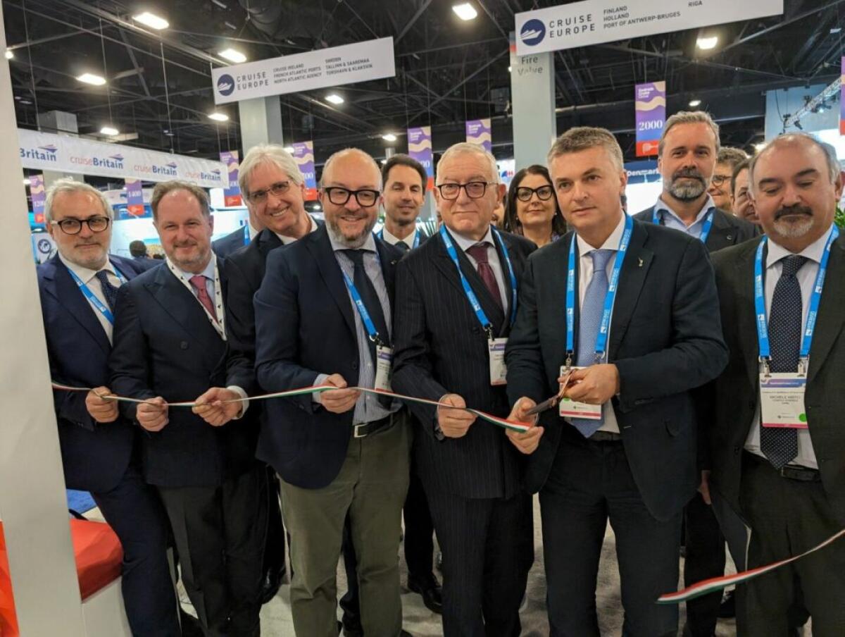 I porti della Sicilia occidentale al Seatrade di Miami inaugurato da Rixi - 