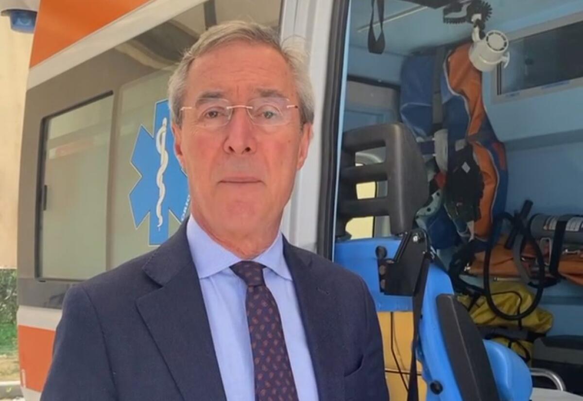 "Ambulanza munita di defibrillatore", verifiche dopo l'intervento: "Non risultano anomalie" - 