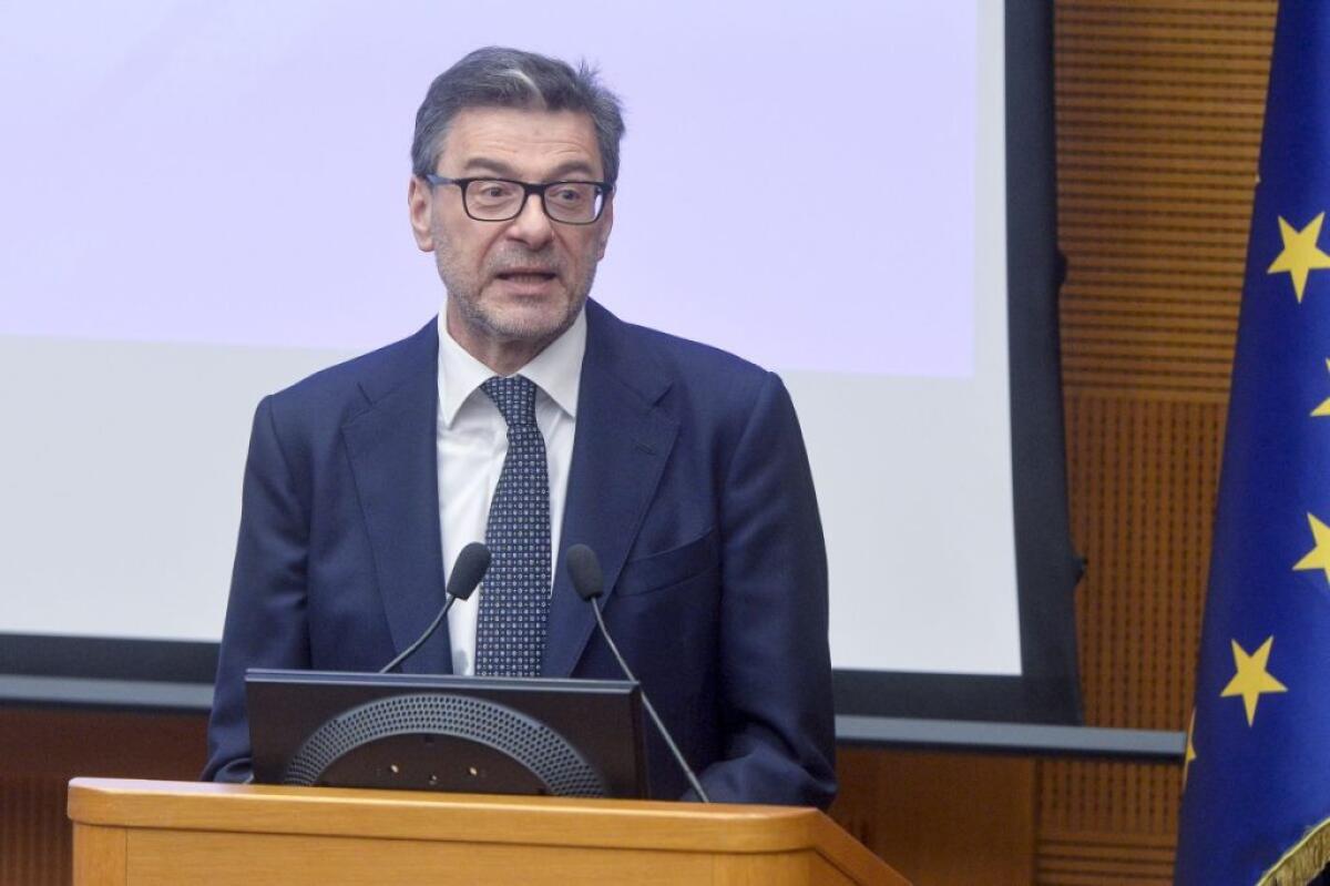 Ue, Giorgetti “Scontata apertura procedura per disavanzo eccessivo” - 
