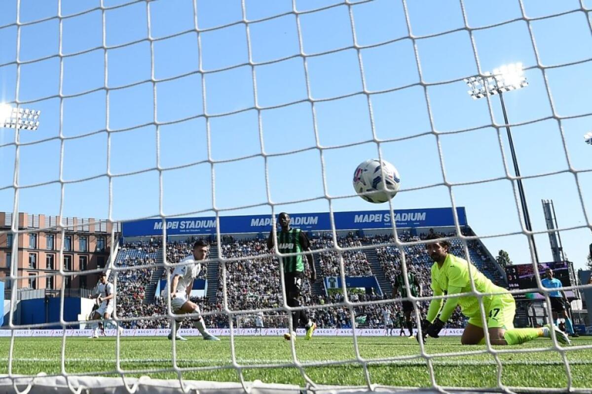 Il Sassuolo si illude, il Milan rimonta: è 3-3 - 