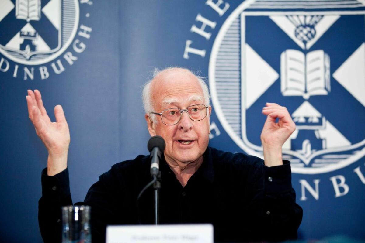 Morto a 94 anni il Premio Nobel Peter Higgs, scoprì il bosone - 