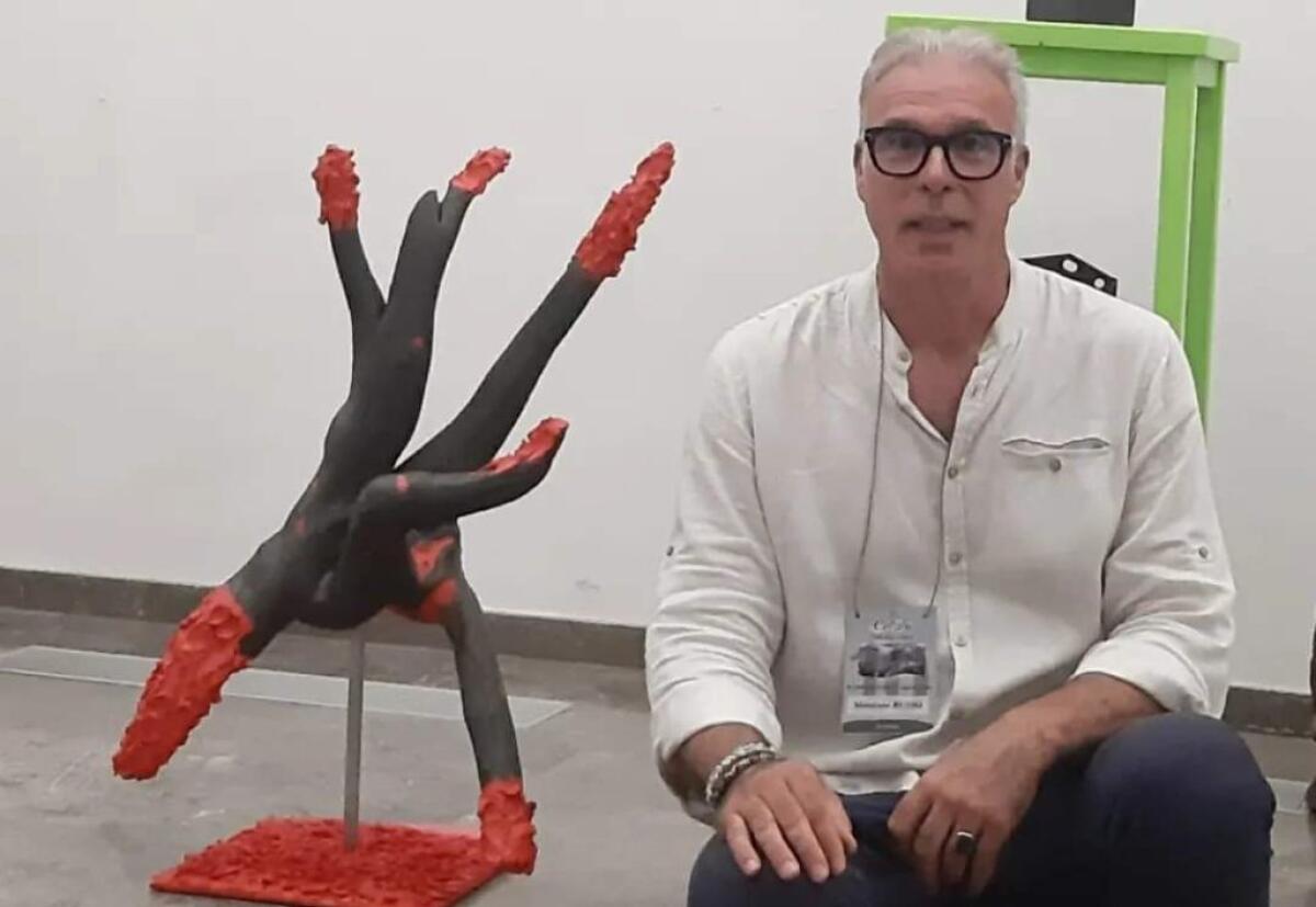 Le opere del gelese Russo esposte alla "Mostra sulla della creatività" di Cracovia - 