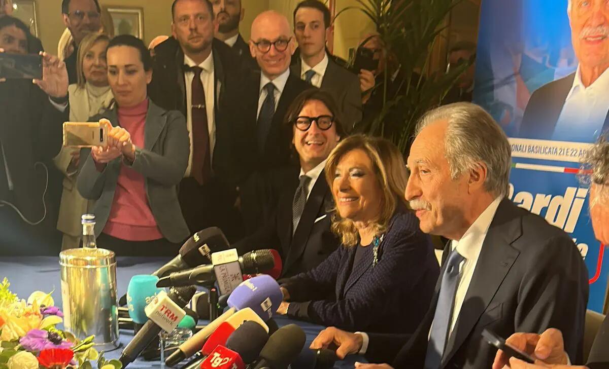 La Basilicata al centrodestra, Bardi “Dedico la vittoria ai lucani” - 