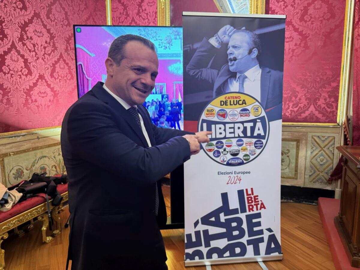 Europee, De Luca “Sondaggi ci danno al 2% ma puntiamo al 4,2%” - 