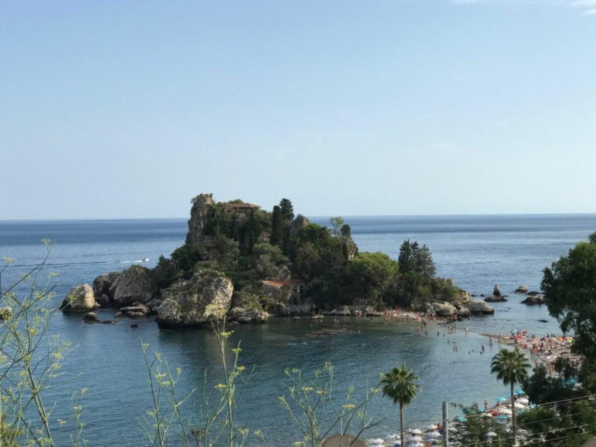 Riapre al pubblico l’Isola Bella di Taormina - 