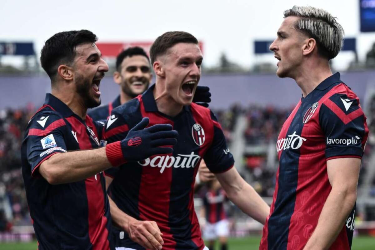 Bologna-Salernitana 3-0, rossoblù a -2 dalla Juventus - 