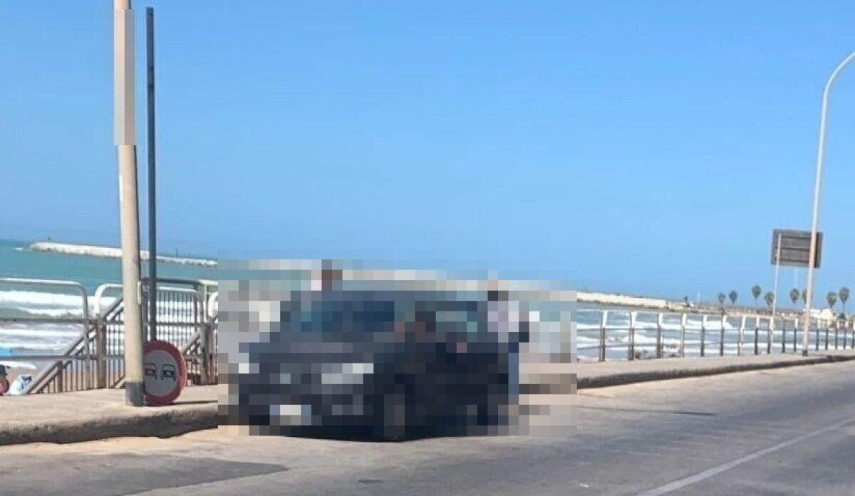 Altre strisce blu sul lungomare? Cascino, "ci provano di nuovo ma non è accettabile" - 