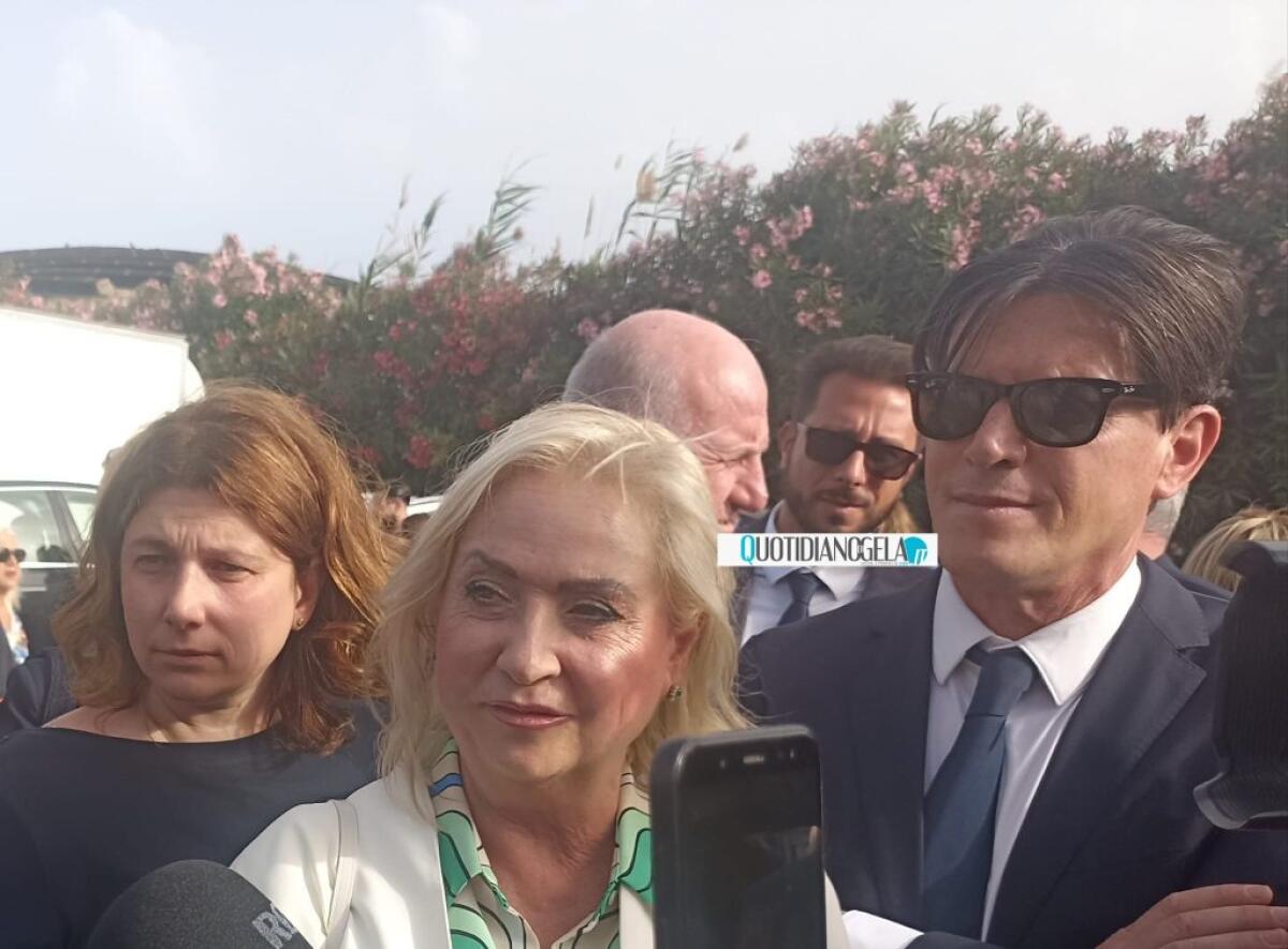 "Con Cosentino azzeriamo sistema del baratro", Casciana: "Dialogo con i fuoriusciti? Vedremo" - Casciana, Cosentino e la parlamentare nazionale Carolina Varchi (indicata come assessore)
