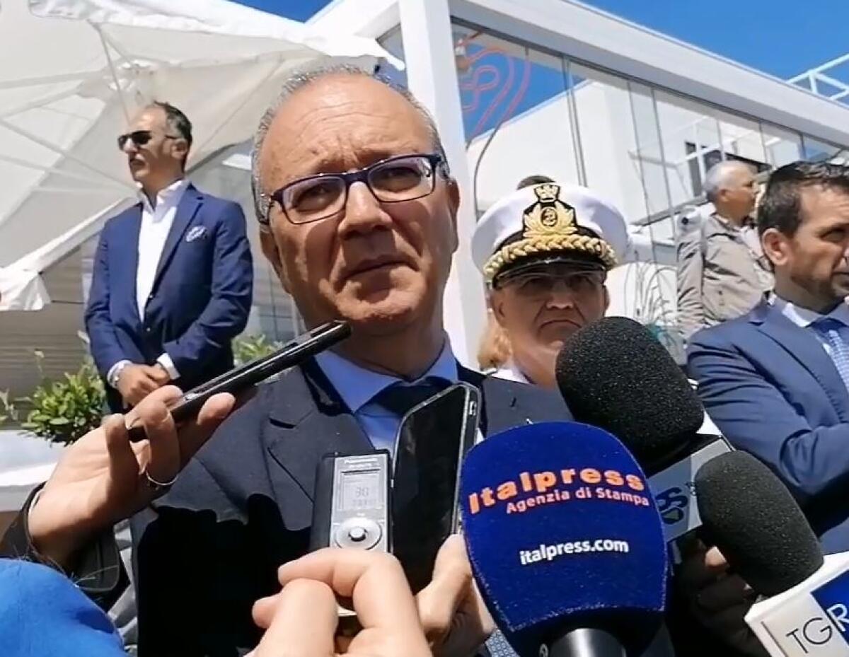 Valditara “La scuola è un presidio fondamentale di legalità” - 