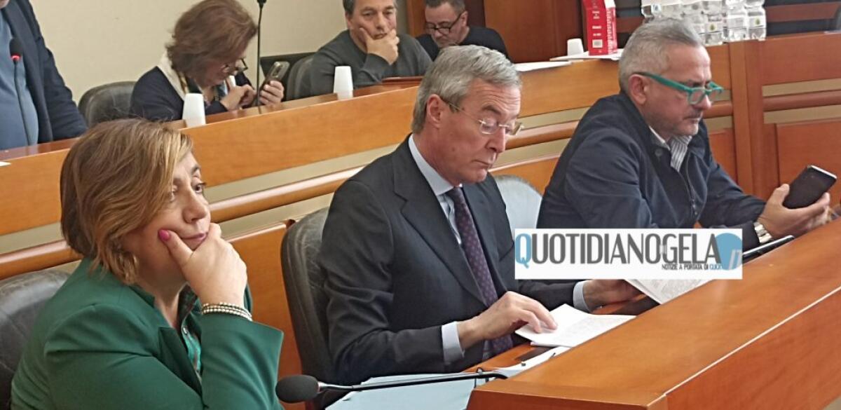 Approvata relazione fine mandato, dati e numeri sullo stato dell'ente: andrà alla Corte dei Conti - Il sindaco Greco e gli assessori Faraci e Pizzardi