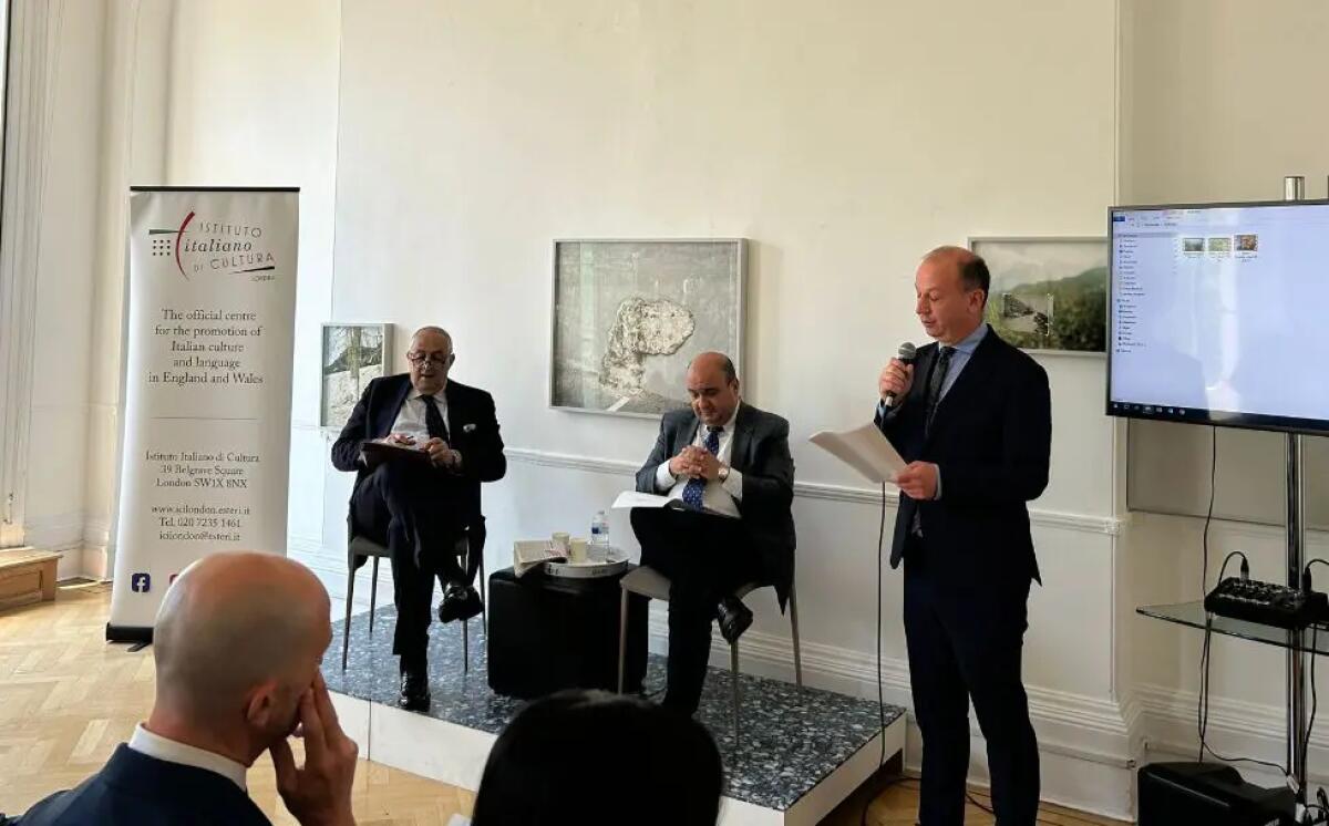 Il Sindaco di Palermo presenta a Londra il 400^ Festino di Santa Rosalia - 