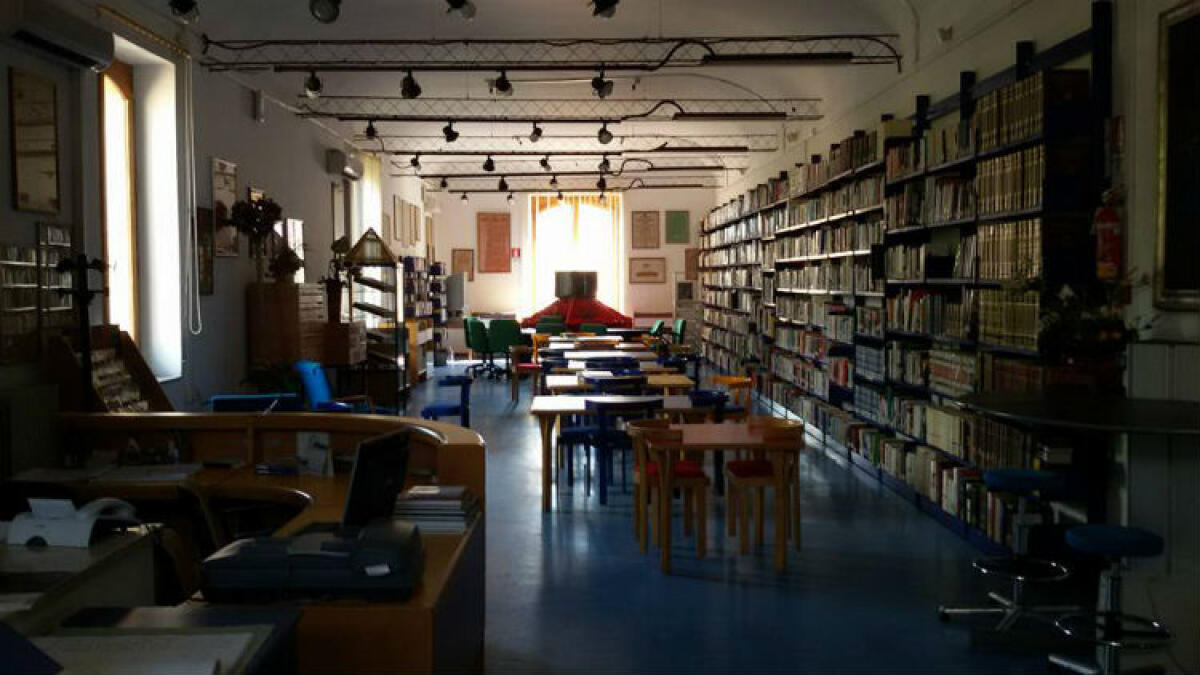 Venerdì riapre la biblioteca, conclusi i lavori di riqualificazione - La biblioteca comunale