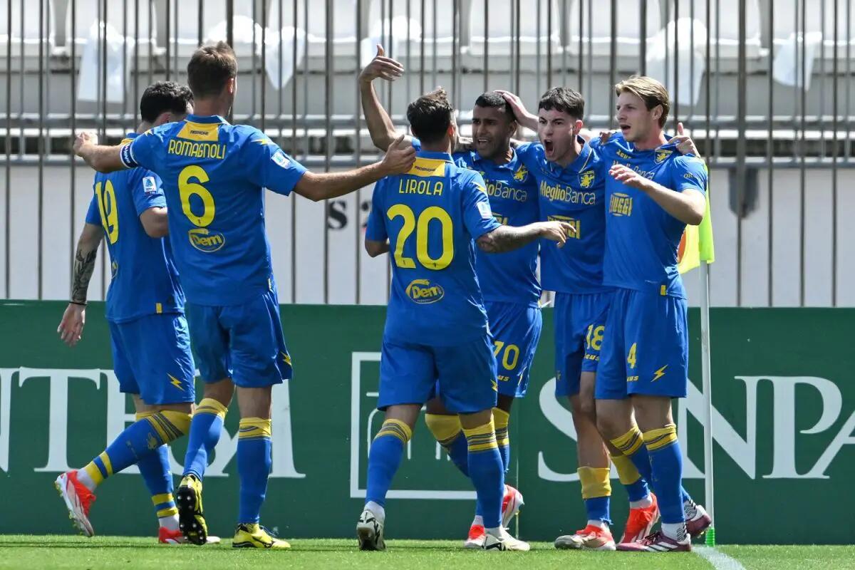 Il Frosinone vince 1-0 a Monza e si avvicina alla salvezza -