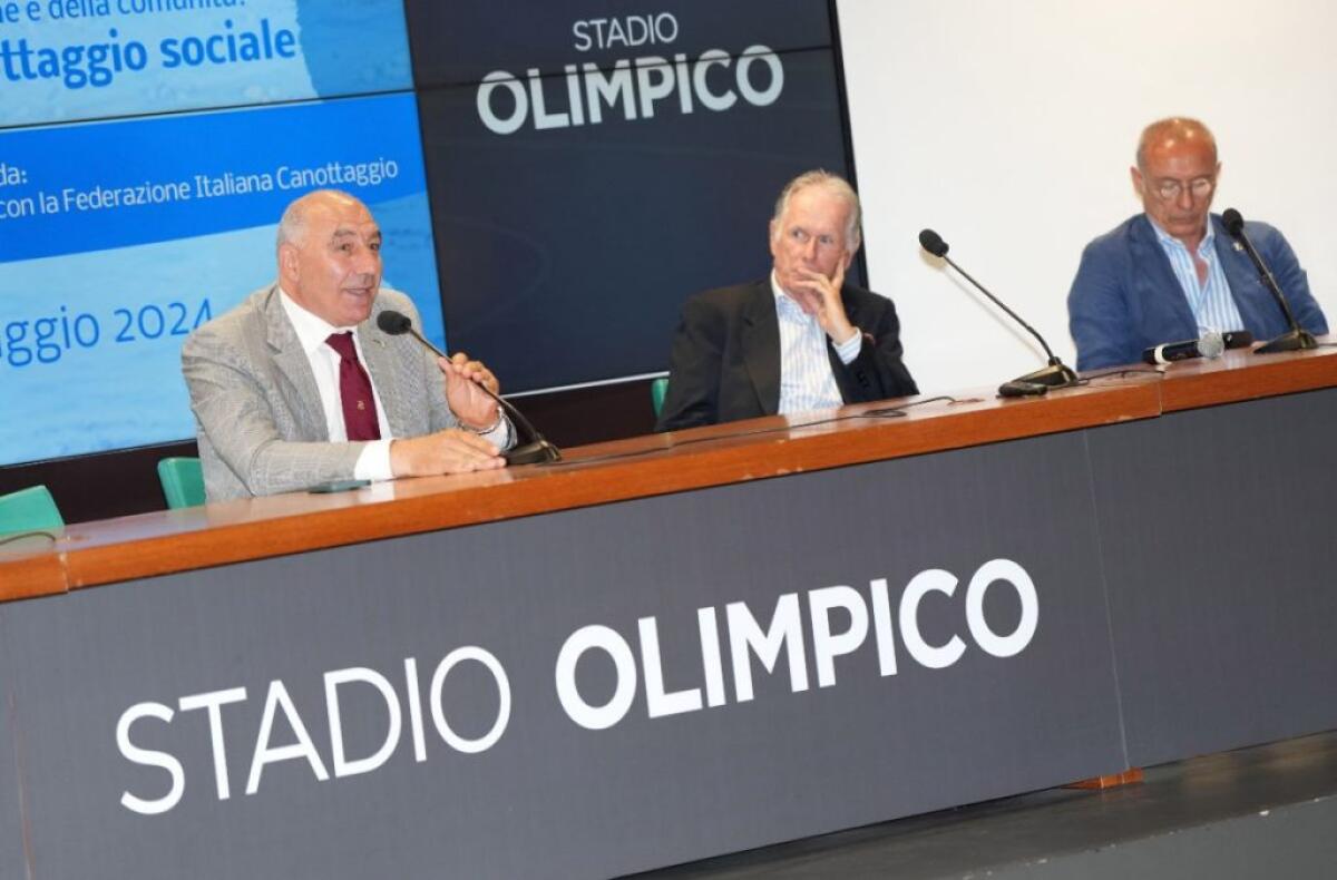 Federcanottaggio al fianco del sociale, Abbagnale “Un orgoglio” -