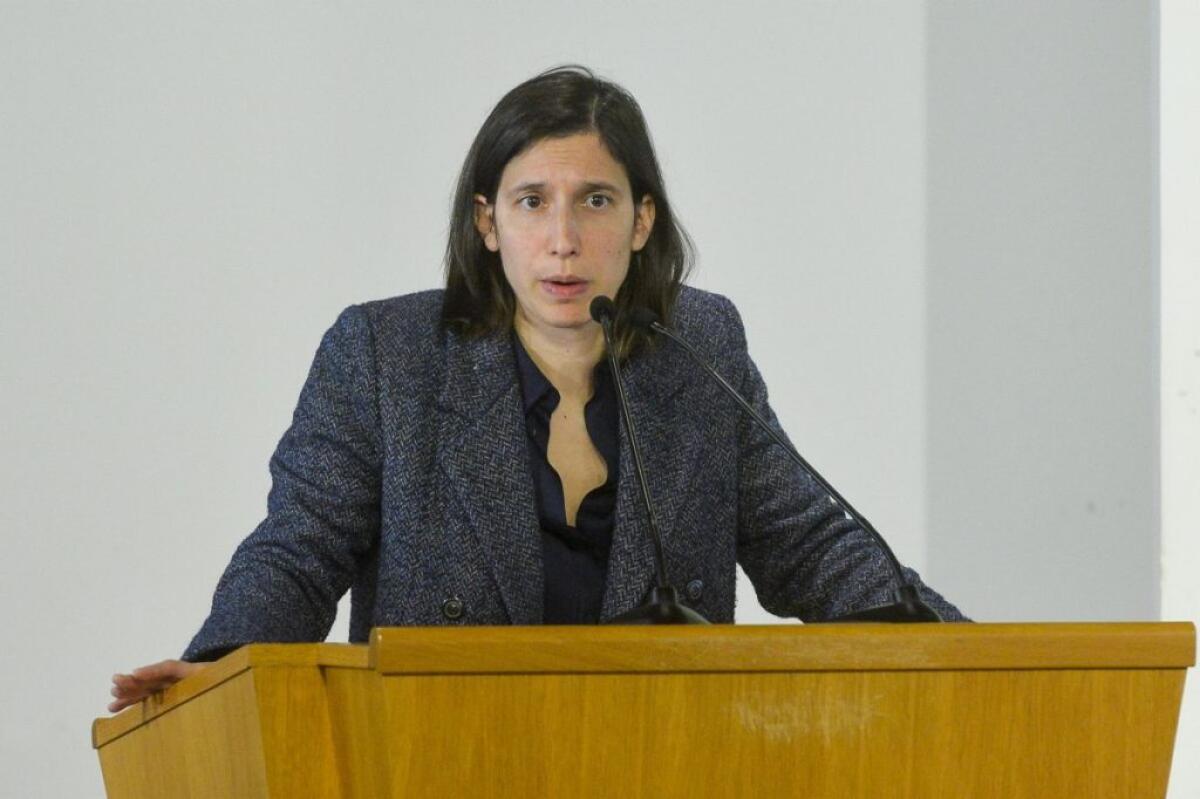 Schlein “Toti non resti un minuto di più. La politica alzi la guardia” - 