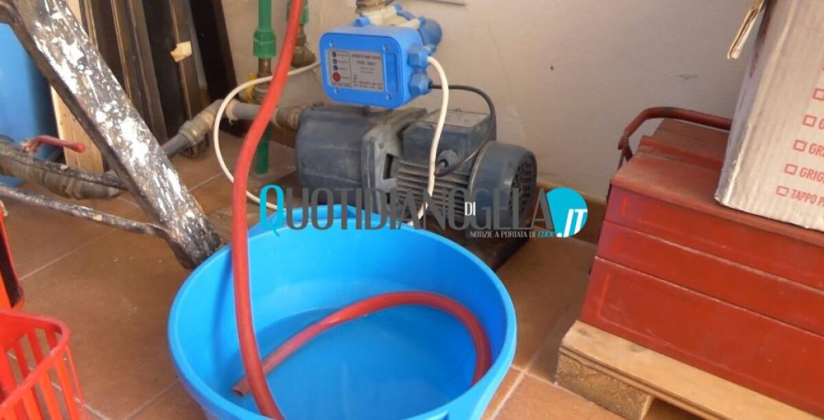 Acqua, disservizi in tanti quartieri: c'è chi attende da 12 giorni, la politica si faccia sentire - 