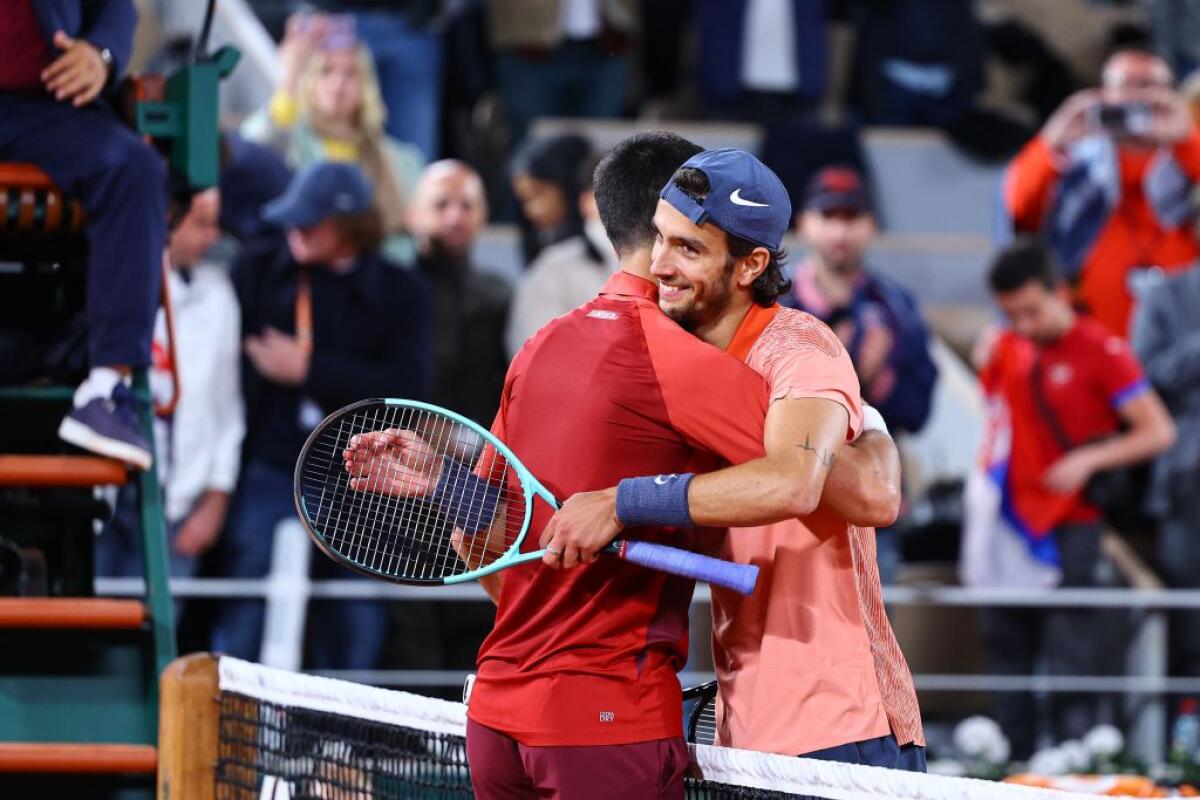 Musetti ko al quinto set al Roland Garros, Djokovic resta numero 1 -