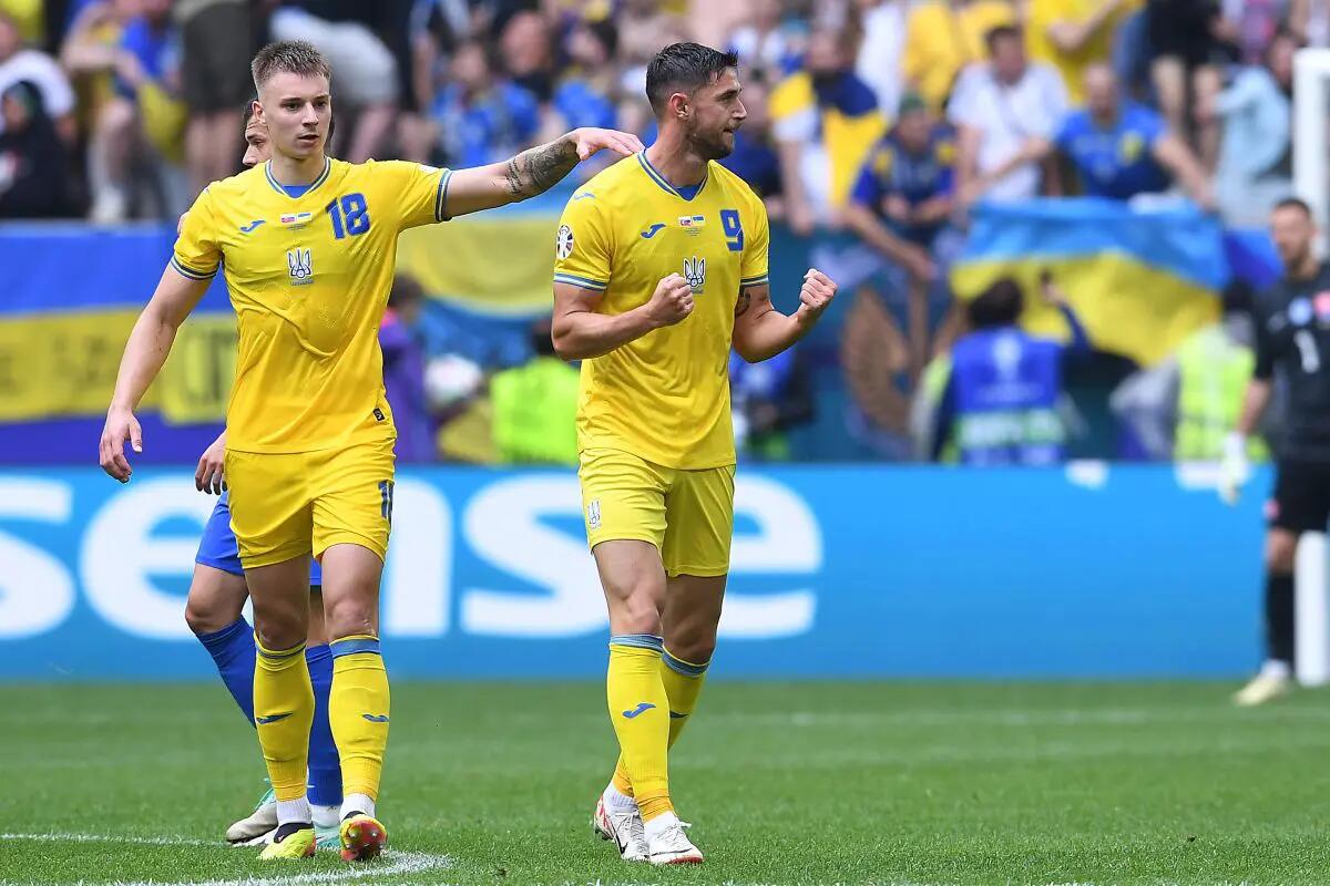 Ucraina batte Slovacchia 2-1, in Girone E grande equilibrio - 