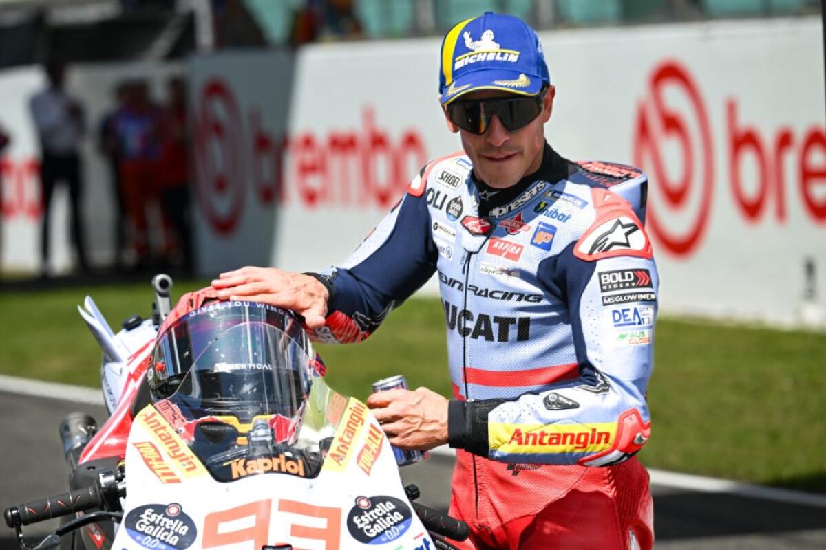 Marc Marquez pilota Ducati ufficiale, dal 2025 con Bagnaia -