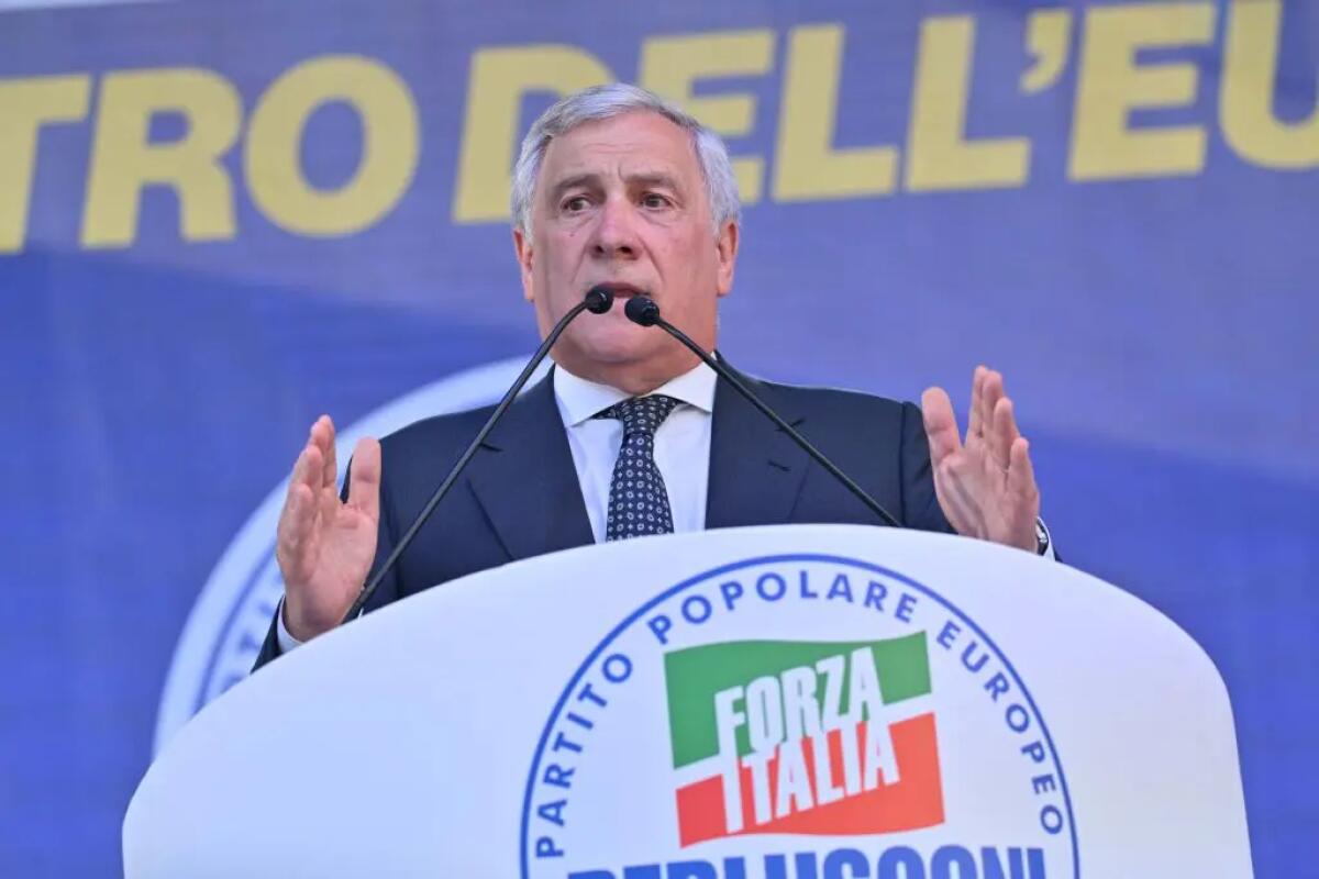 Tajani “Il Ppe ha vinto le Europee, l’Italia merita un ruolo centrale” -