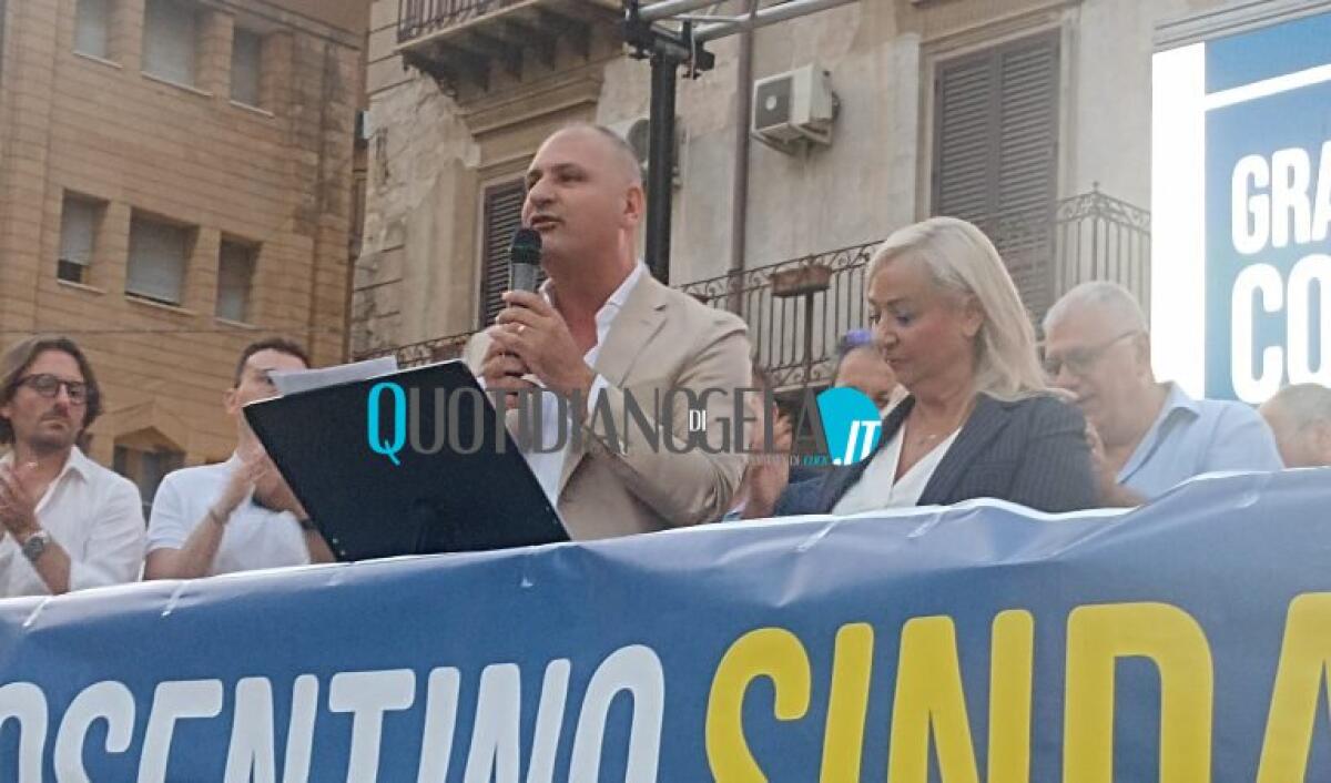 Ventura: "Sconfitta bruciante, nostro candidato? Quando si perde significa che ci sono stati errori" - Ventura e Cosentino