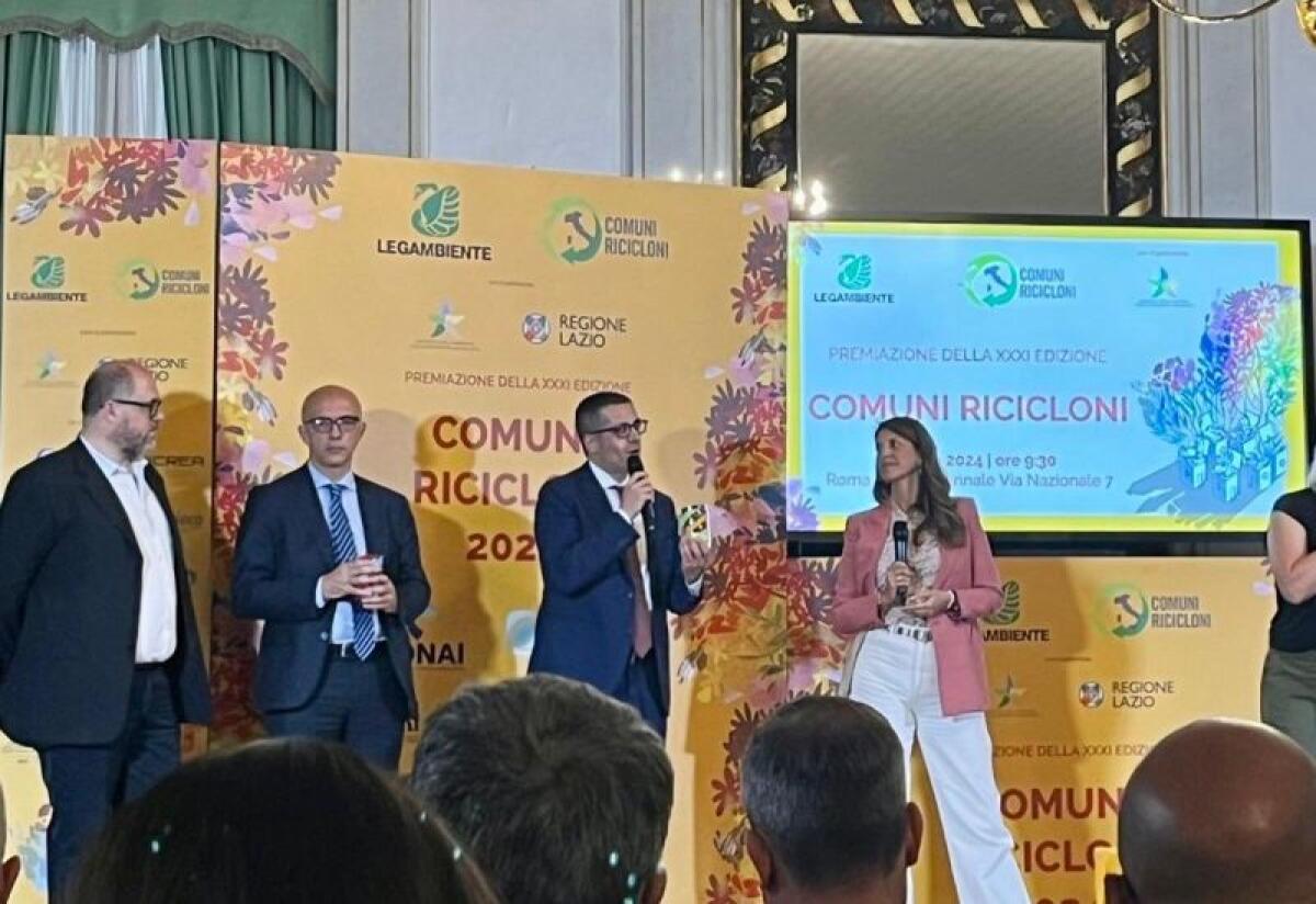 Siracusa premiata da CoReVe come Comune riciclone 2023 - 