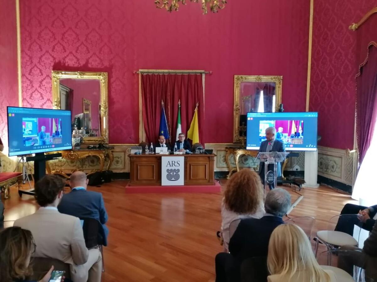 Presentata l’App per tracciare la salute degli studenti universitari - 