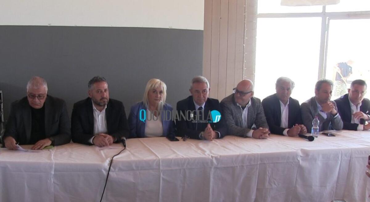 Cosentino, Caci e i partiti di centrodestra: opposizione tenta la ripartenza, distefaniani alla verifica - 