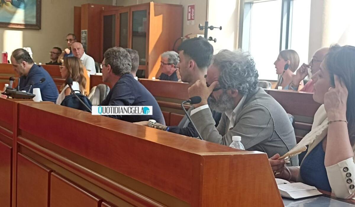 Commissioni, maggioranza avanti compatta: accordo definito, tre presidenze alla minoranza - Consiglieri di maggioranza in aula 