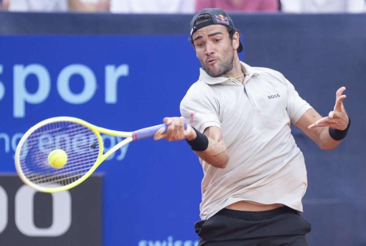 Berrettini batte Tsitsipas, 2^ finale stagionale a Gstaad - 