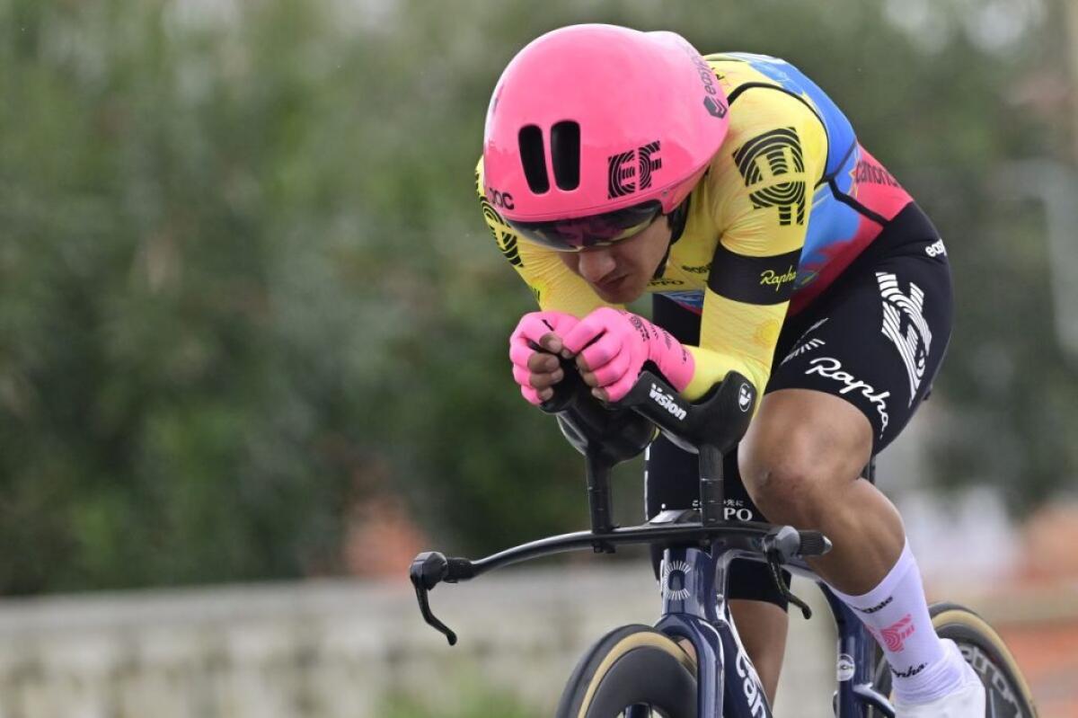 Al Tour la tappa di Torino all’eritreo Girmay, Carapaz in giallo - 