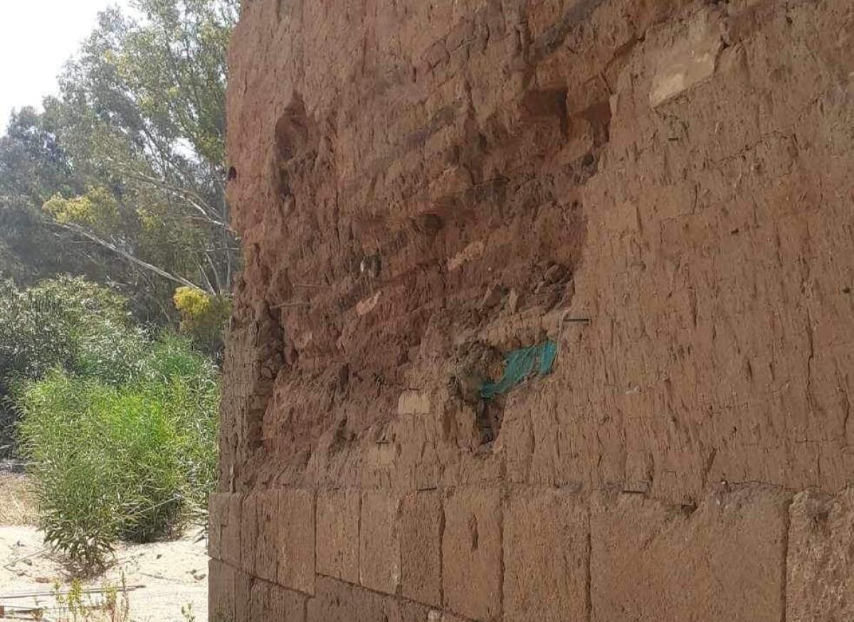 Mura Timoleontee, l'allarme: "Si stanno sbriciolando, si deve subito correre ai ripari" -  