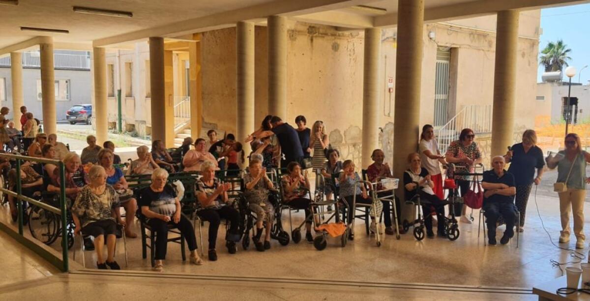 Ipab "Aldisio", musica e divertimento estivo per gli ospiti della struttura -
