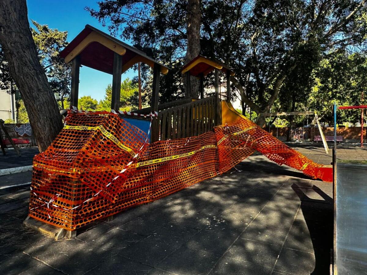 Parchi gioco off limits, "c'è una programmazione e a Macchitella interventi di manutenzione" - 