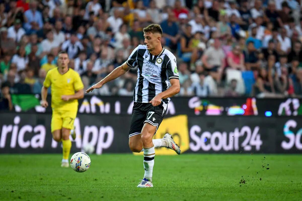 La Lazio cede 2-1 a Udine, decidono Lucca e Thauvin - 