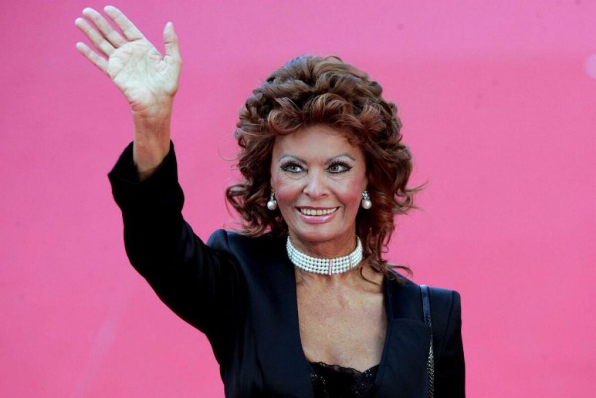 Sophia Loren compie 90 anni, Mattarella “Immagine di bellezza e arte nel mondo” - 
