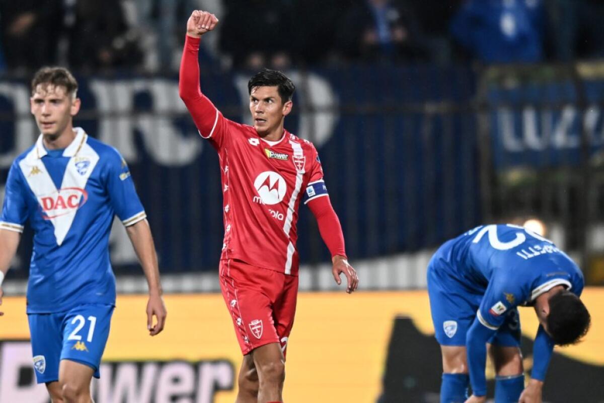 Brescia sconfitto 3-1, Monza agli ottavi con il Bologna - 