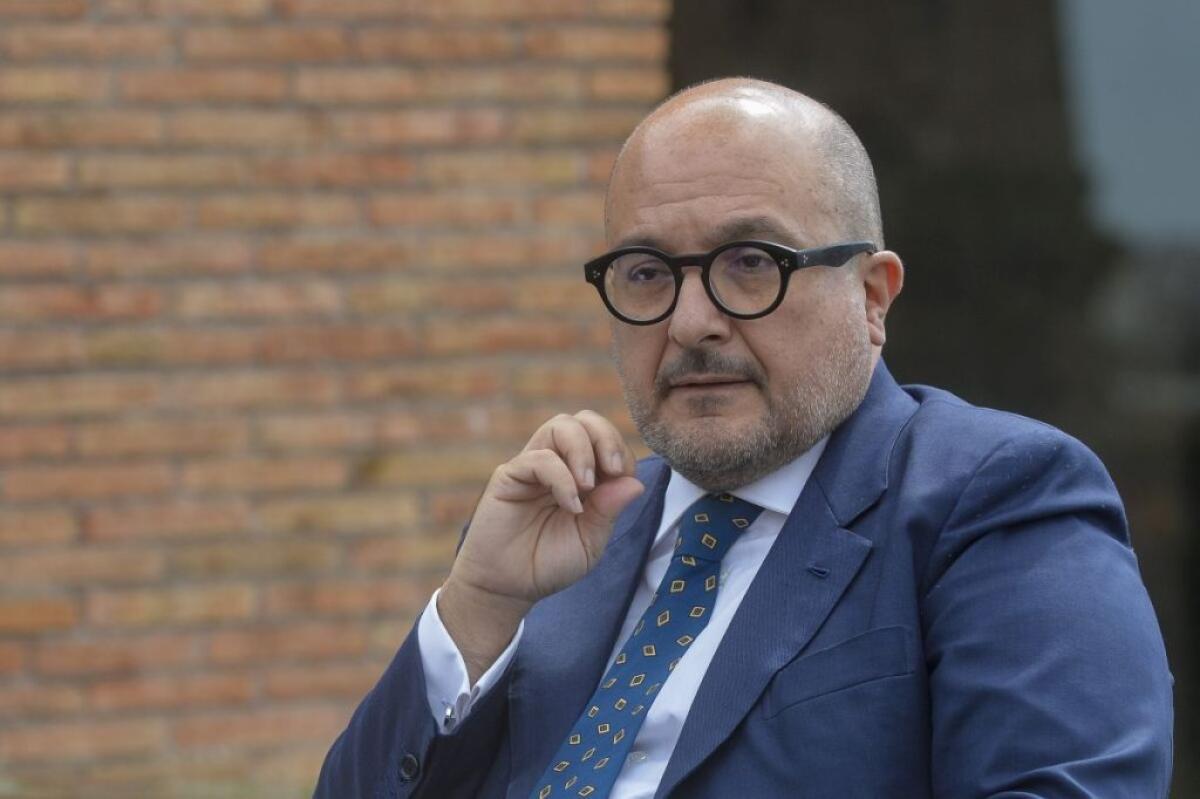 Sangiuliano si dimette, Giuli nuovo ministro della Cultura - 
