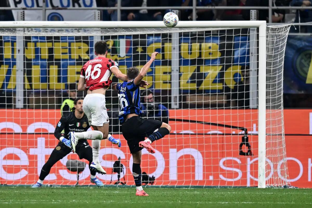 Gabbia in extremis e Inter ko, il Milan vince il derby - 